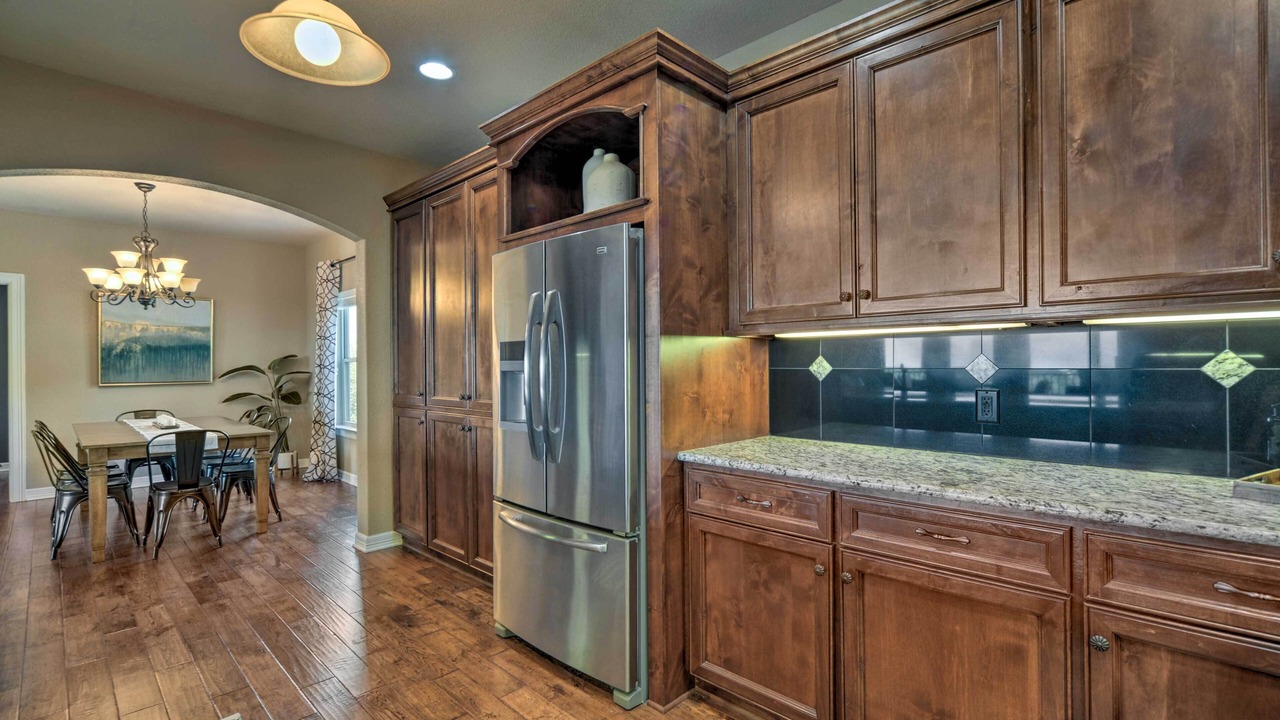 Photo of Kitchen in Canyon Lake