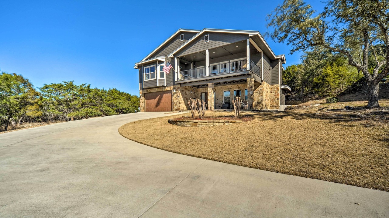 Photo of Outdoor in Canyon Lake