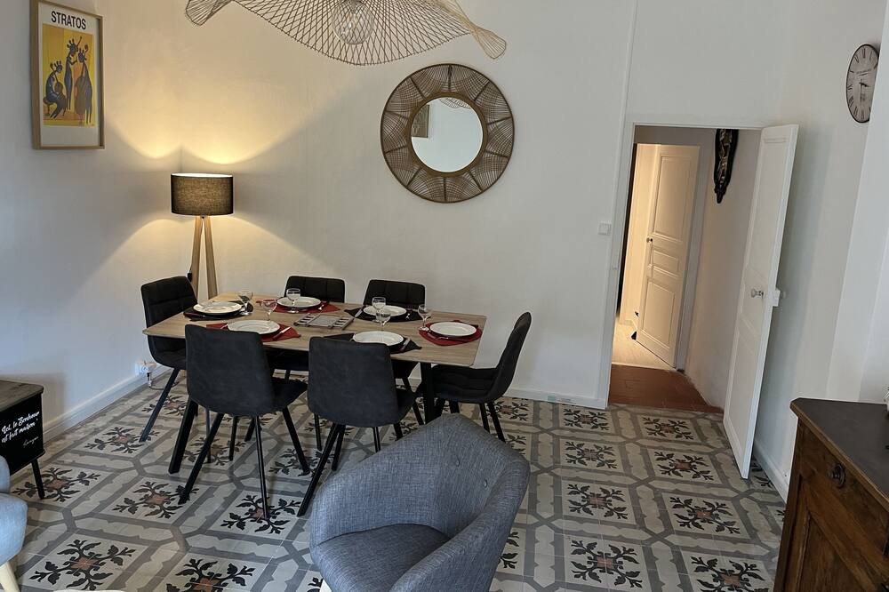 Photo of Kitchen in Lunas