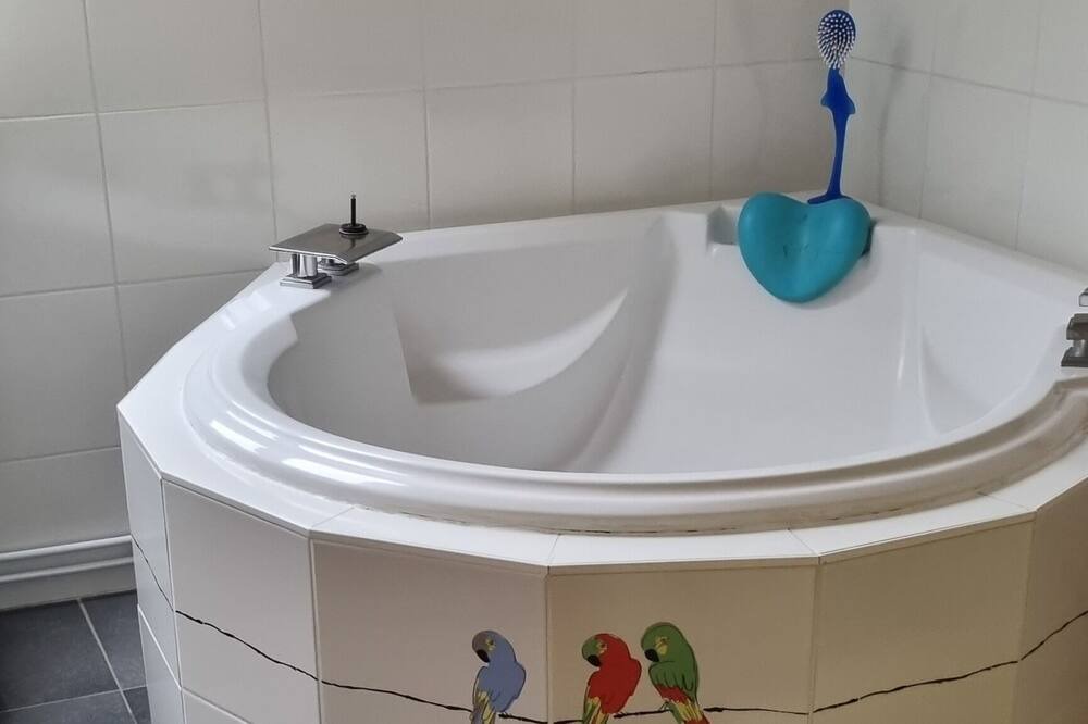 Photo of Bathroom in Vrigne-aux-Bois
