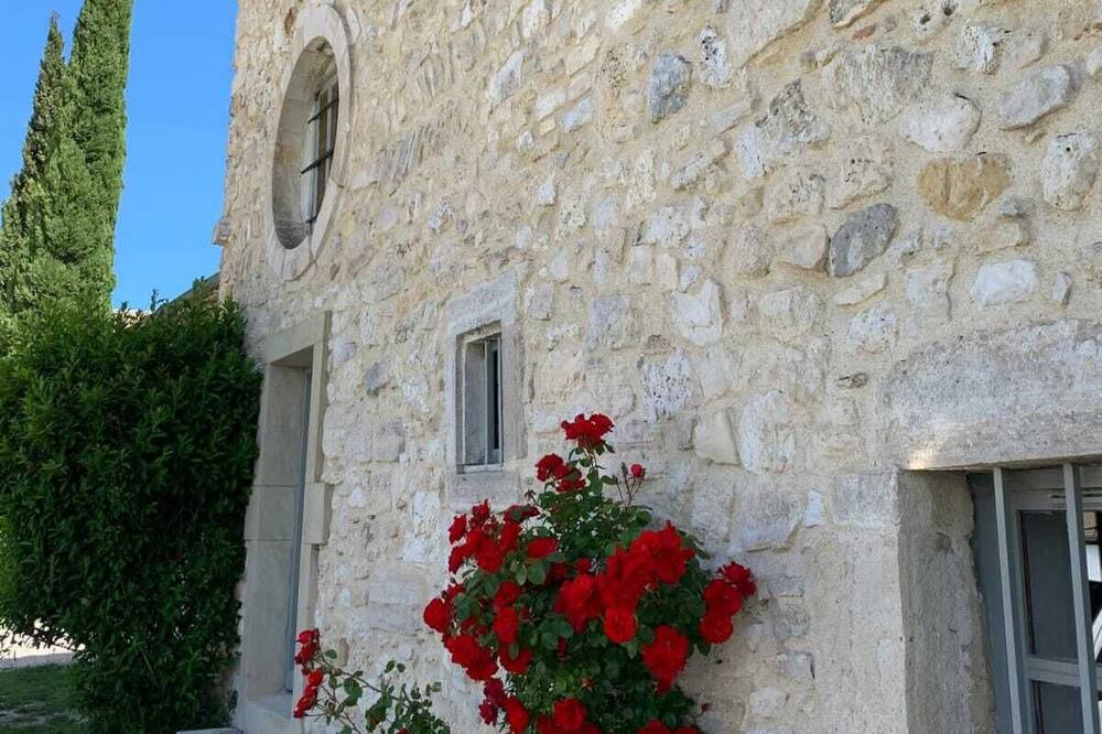 Photo of Outdoor in Montjoyer