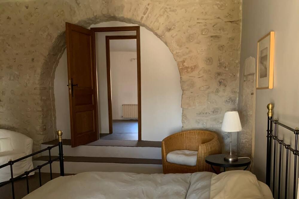 Photo of Bedroom in Montjoyer