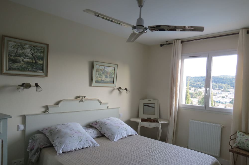 Photo of Bedroom in Palaja