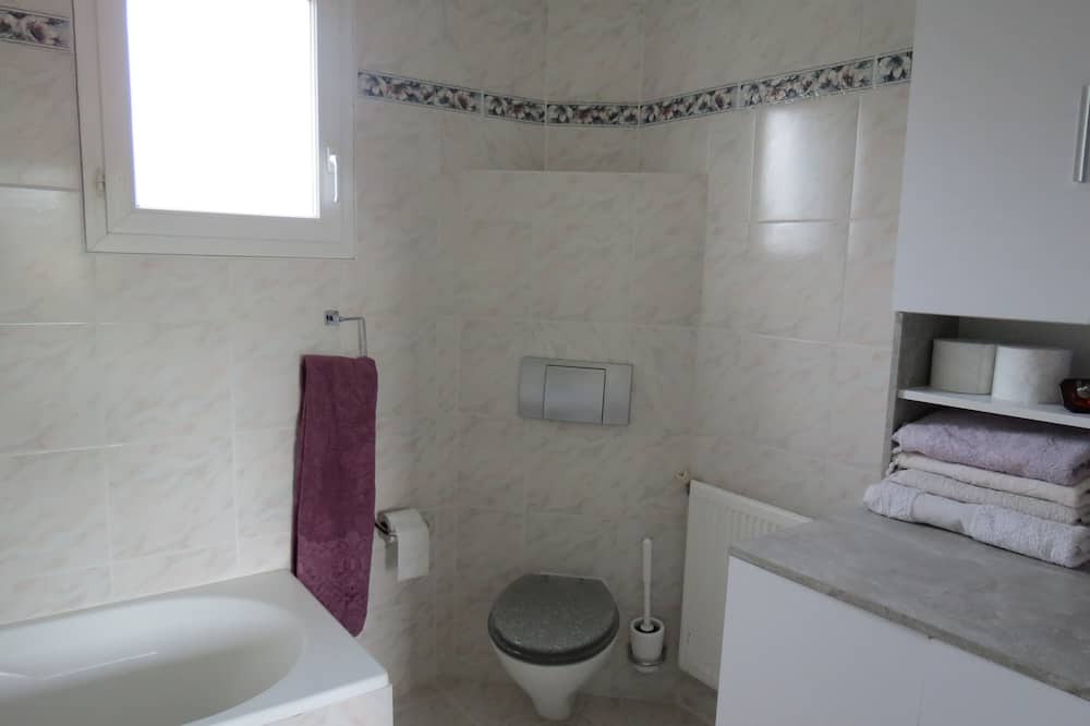 Photo of Bathroom in Palaja