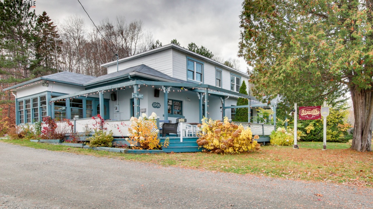 Photo of Outdoor in Saint-Jean-des-Piles