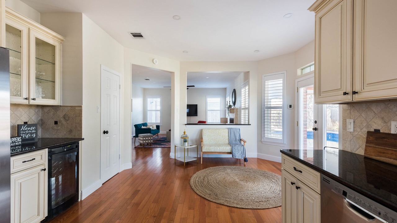 Photo of Kitchen in North Buttercup Creek