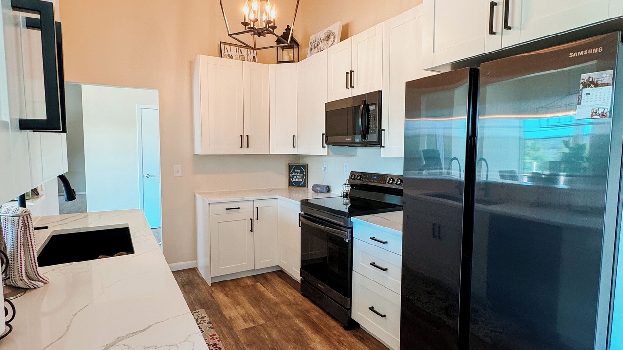 Photo of Kitchen in Le Claire