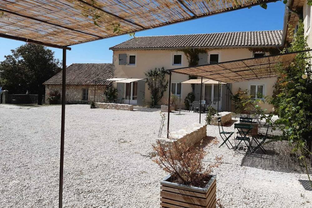 Photo of Outdoor in Montjoyer