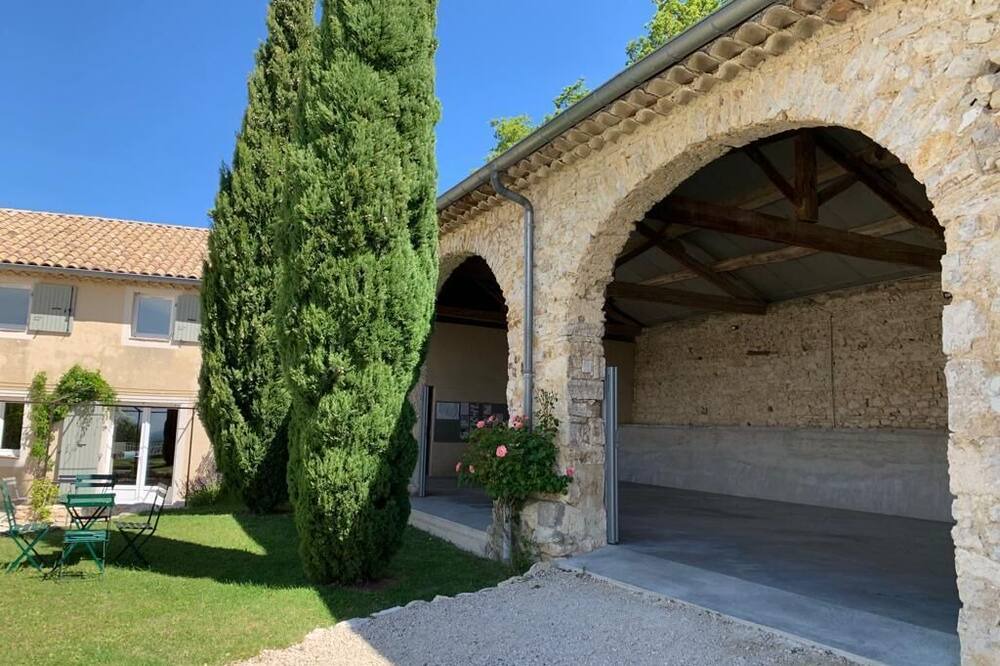 Photo of Outdoor in Montjoyer