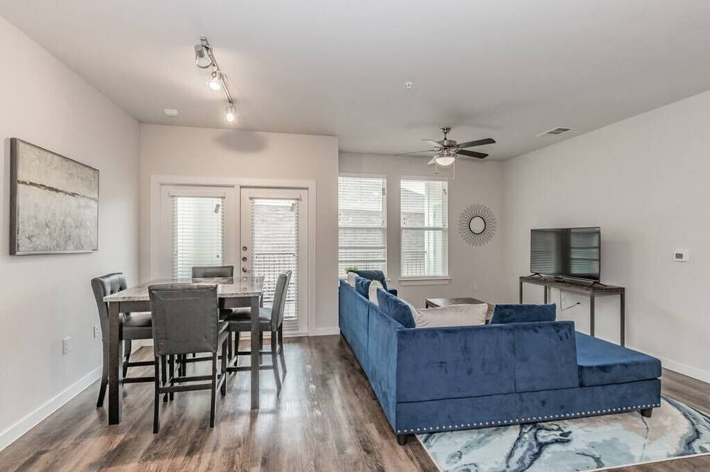 Photo of Livingroom in Elmo
