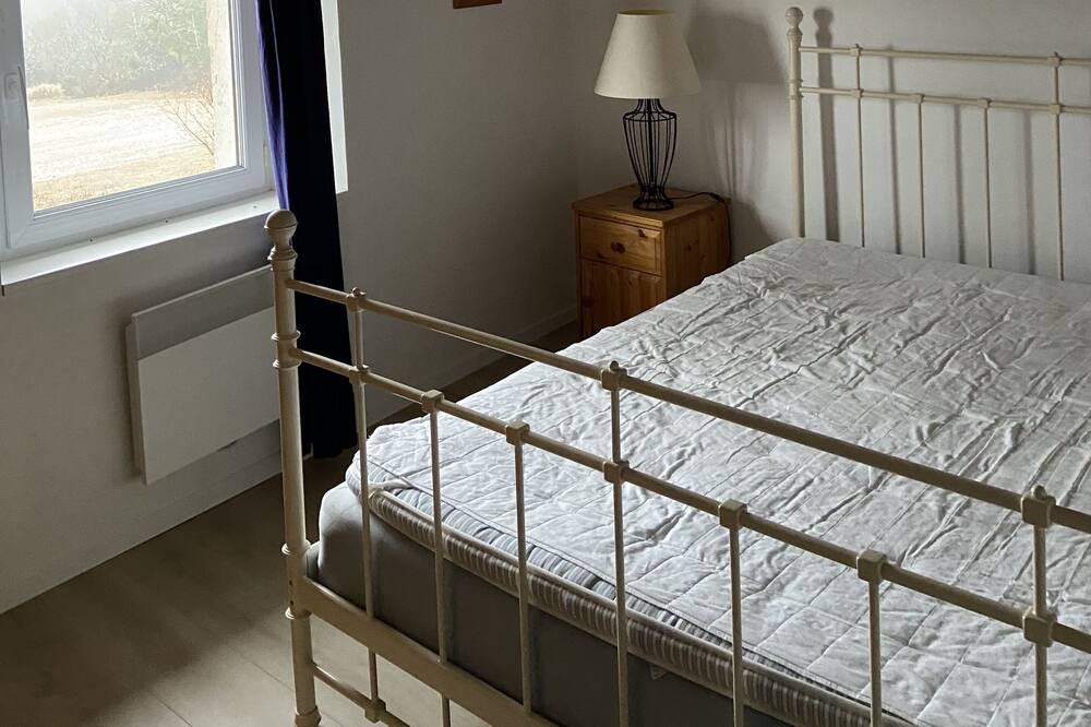 Photo of Bedroom in Montjoyer