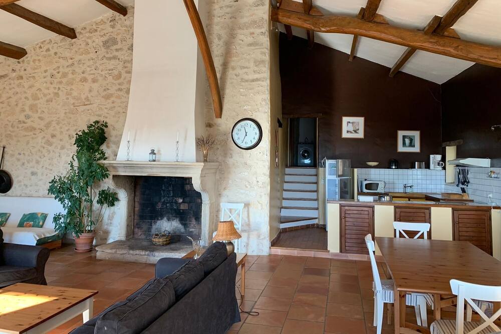 Photo of Livingroom in Montjoyer