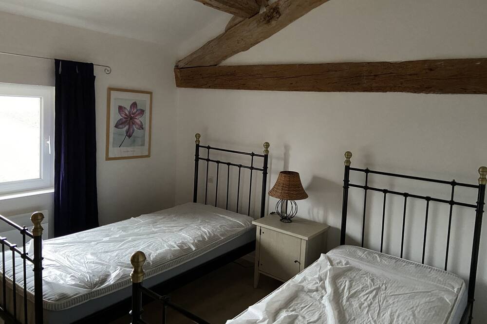 Photo of Bedroom in Montjoyer