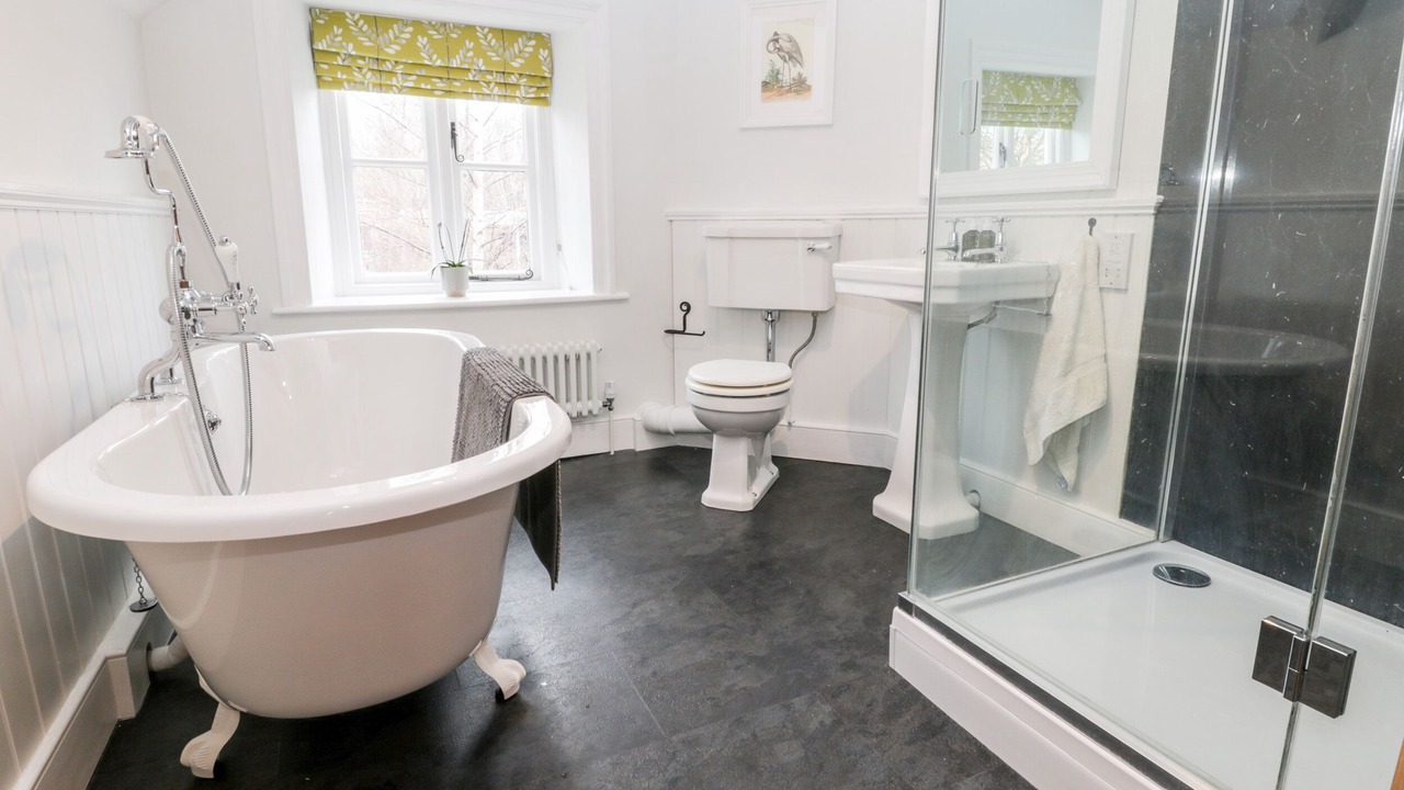 Photo of Bathroom in Helmsley