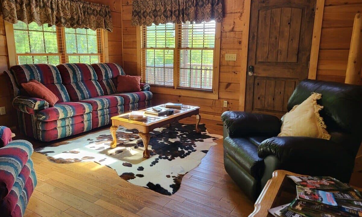 Photo of Livingroom in Cookeville