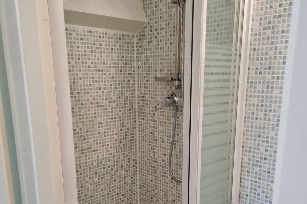 Photo of Bathroom in Portet-sur-Garonne