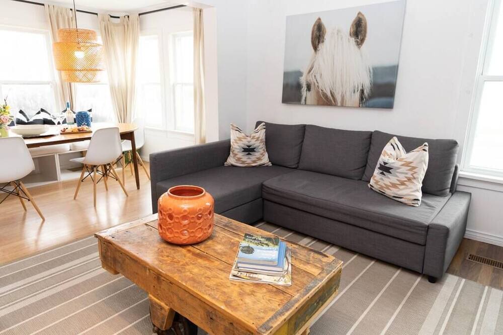 Photo of Livingroom in Wellington