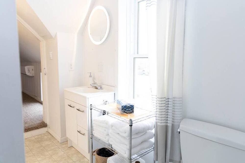 Photo of Bathroom in Wellington
