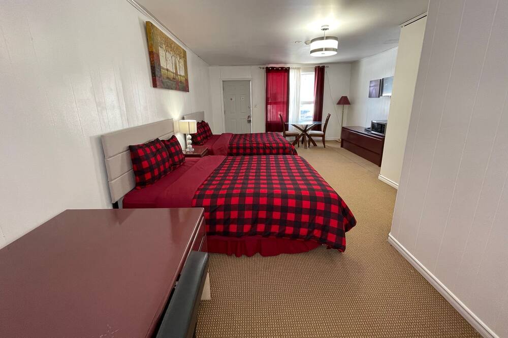 Photo of Bedroom in Gravenhurst