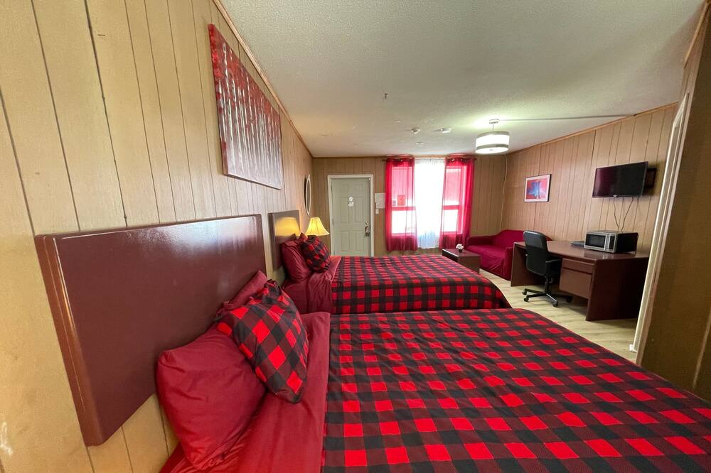 Photo of Bedroom in Gravenhurst