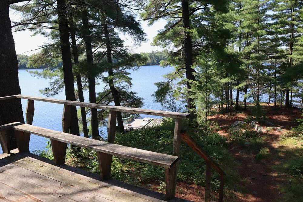 Photo of Patio Balcony in Frontenac