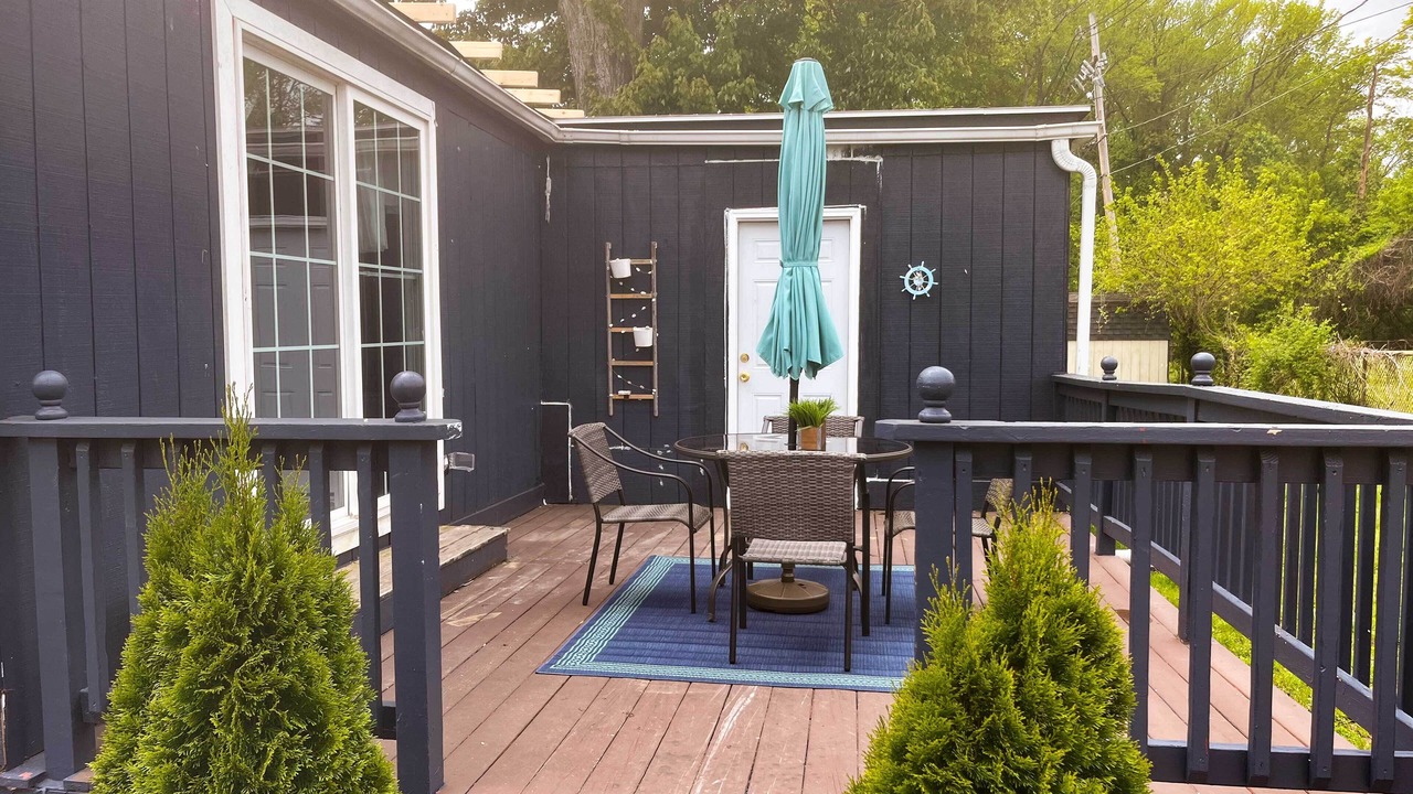 Photo of Outdoor in Rossville