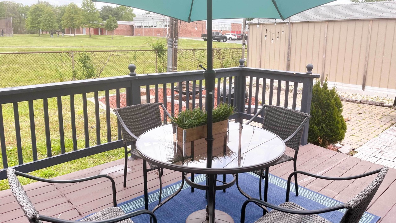 Photo of Outdoor in Rossville