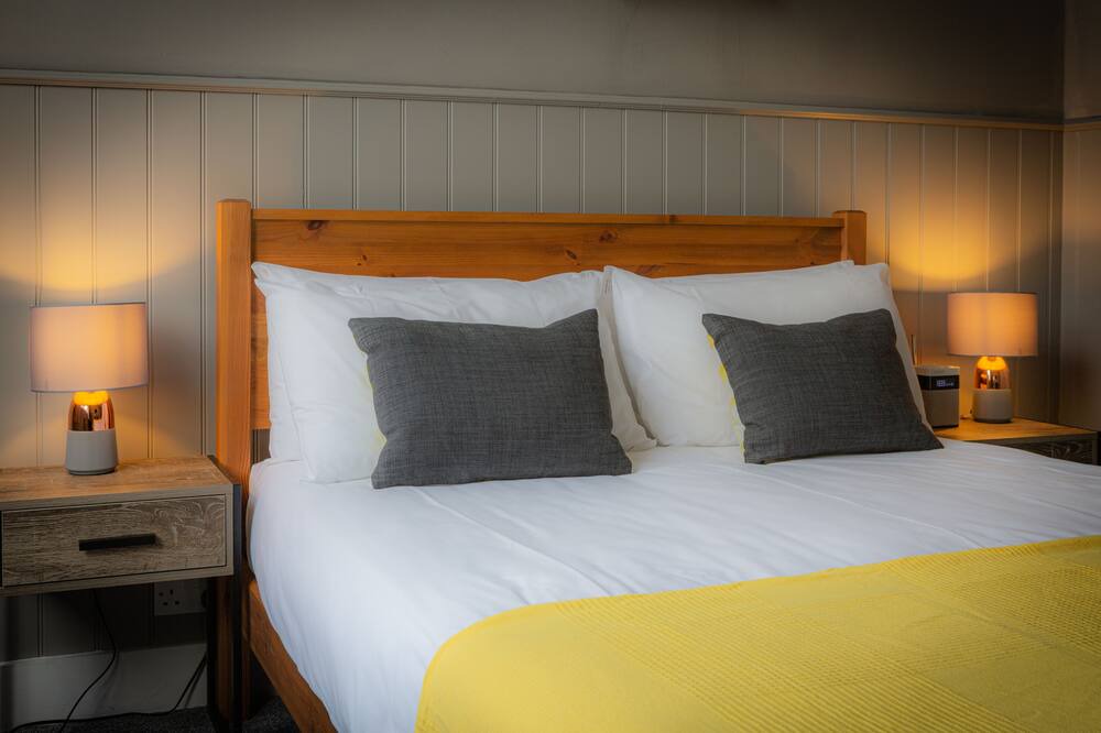 Photo of Others in Wye