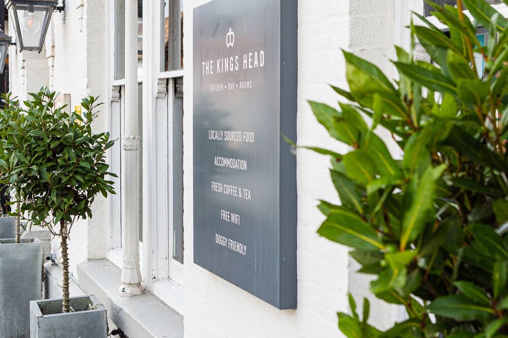Photo of Patio Balcony in Wye