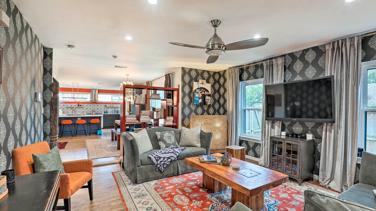 Photo of Livingroom in Hyde Park