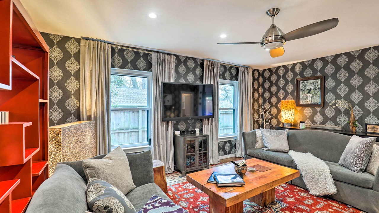 Photo of Livingroom in Hyde Park