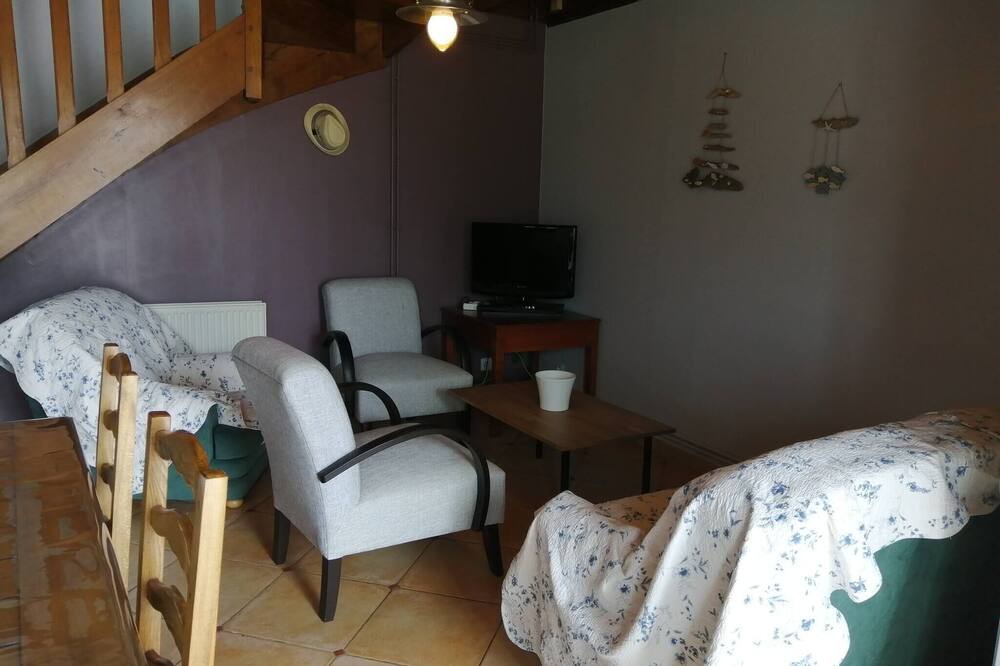 Photo of Livingroom in Lanhelin