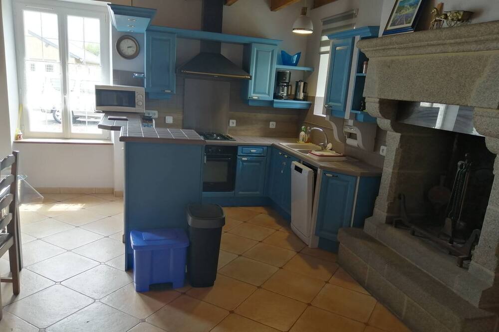 Photo of Kitchen in Lanhelin