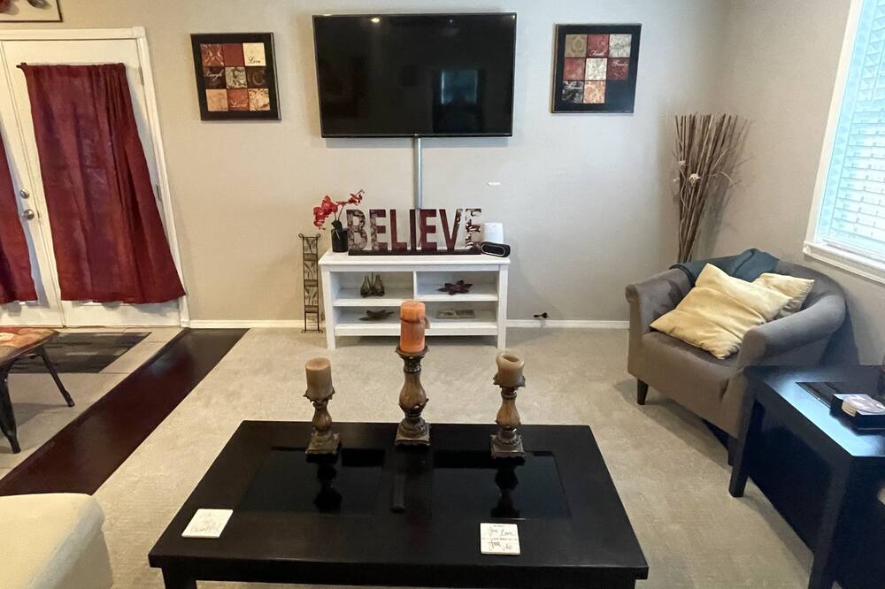 Photo of Livingroom in Merrillville