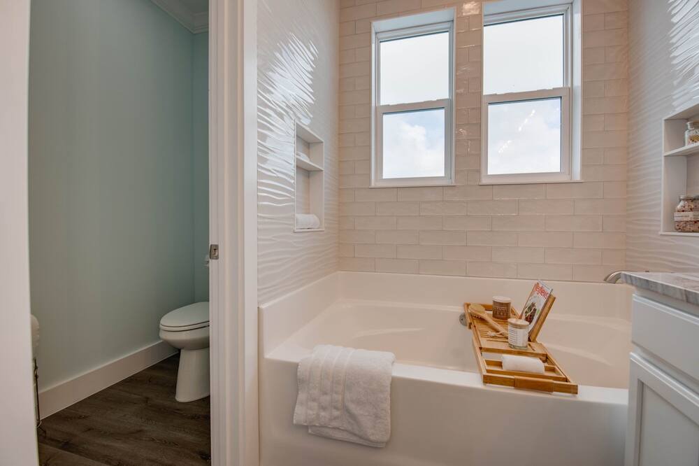Photo of Bathroom in Sugarloaf Shores