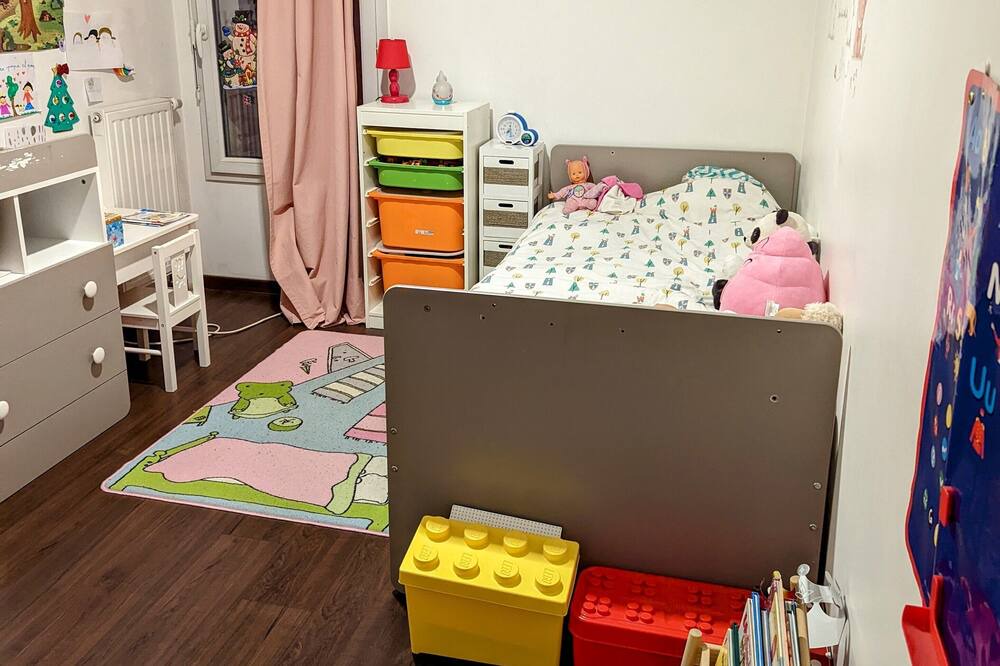 Photo of Bedroom in Colombes