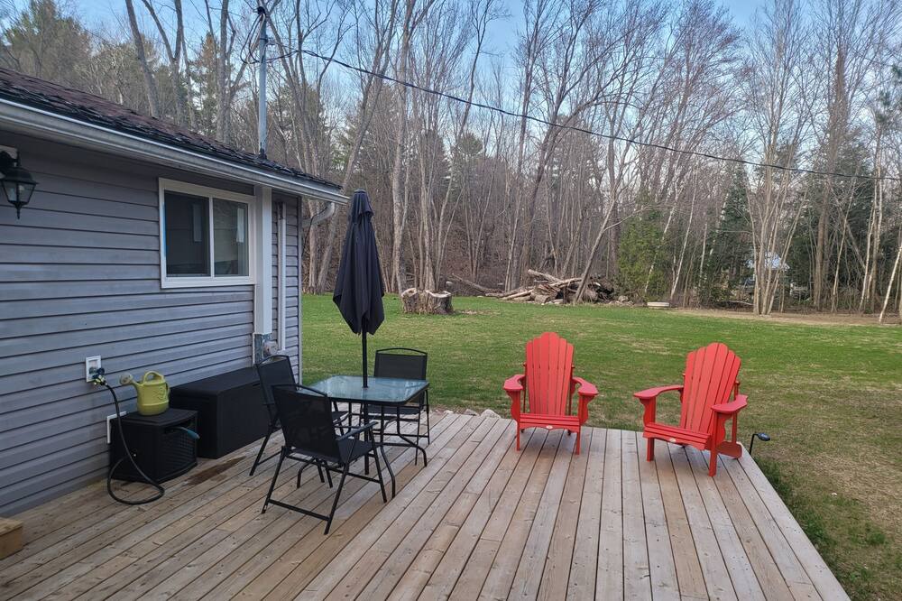 Photo of Patio Balcony in Washago