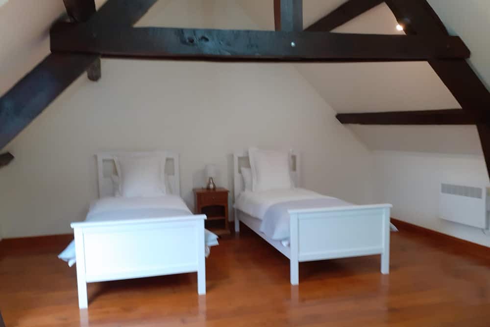 Photo of Bedroom in Saint-Simeon