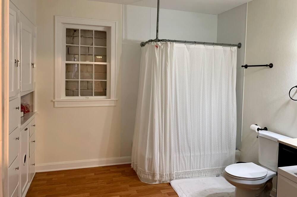 Photo of Bedroom in Edna