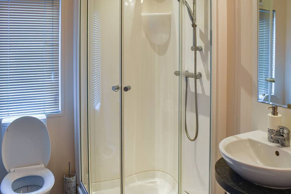 Photo of Bathroom in Corton
