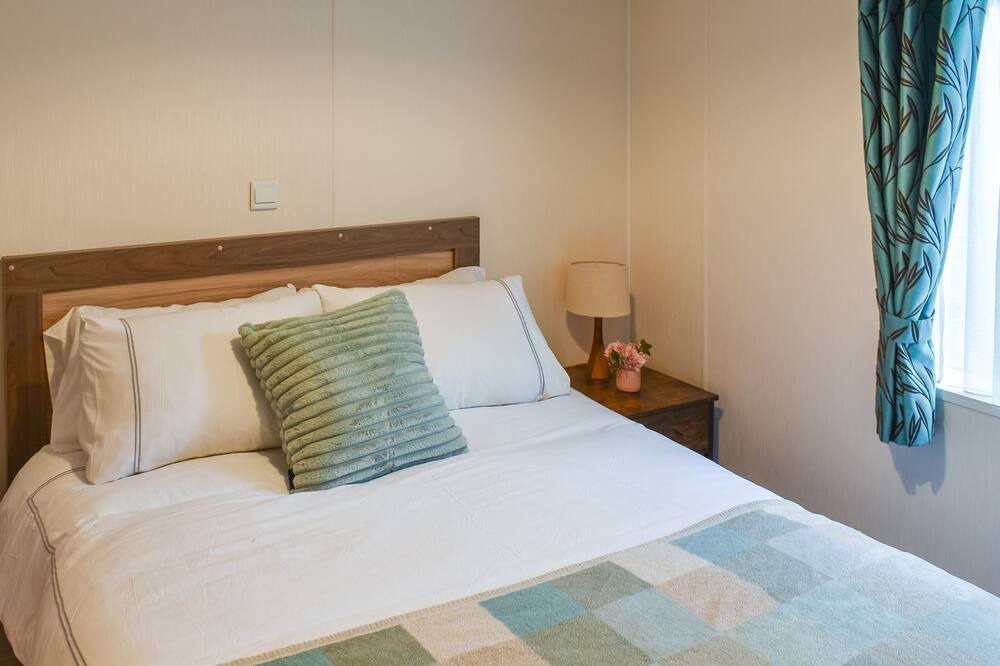 Photo of Bedroom in Corton