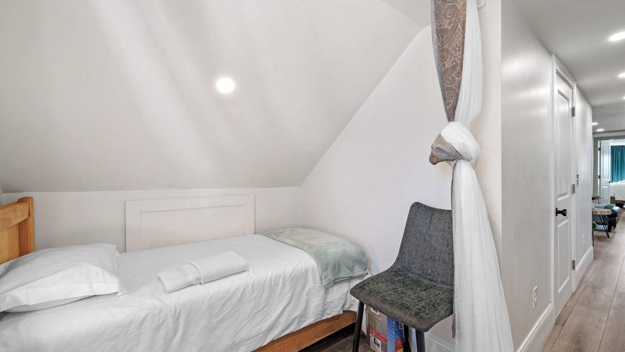 Photo of Others in Roslindale