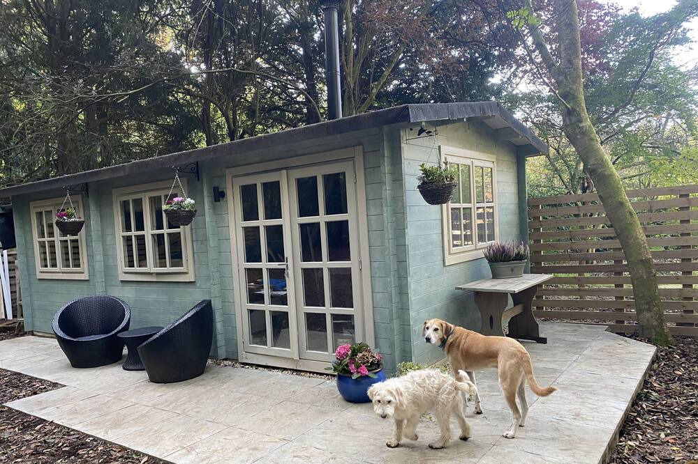 Photo of Outdoor in Crawley Down