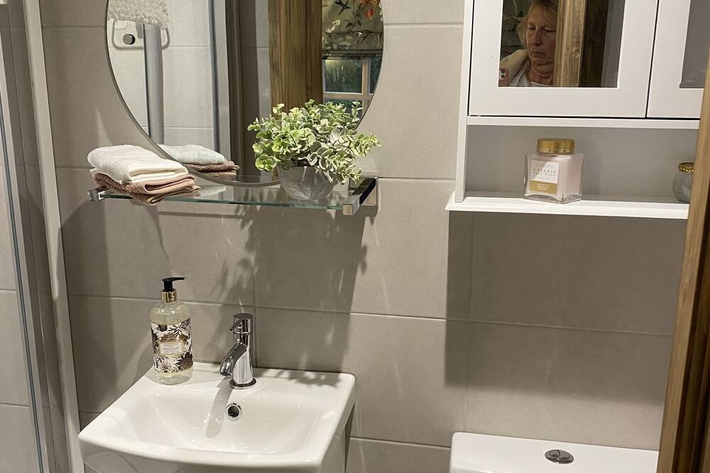 Photo of Bathroom in Crawley Down