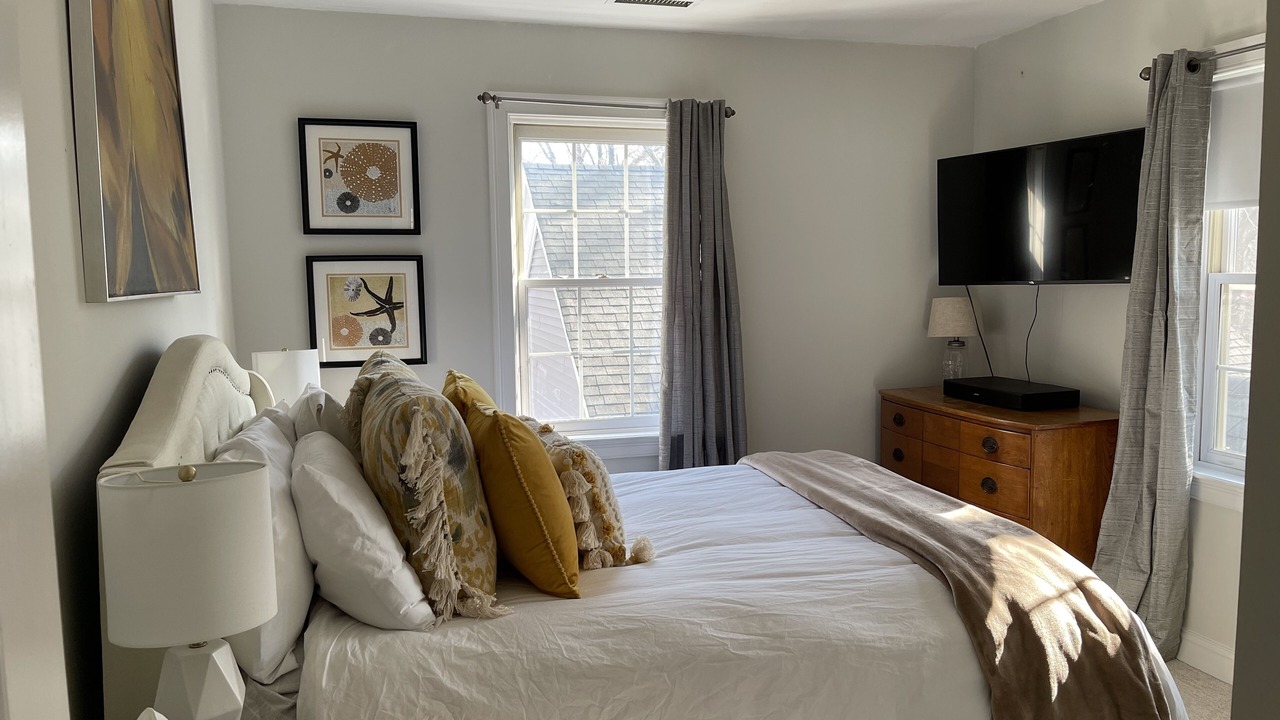 Photo of Others in Old Saybrook