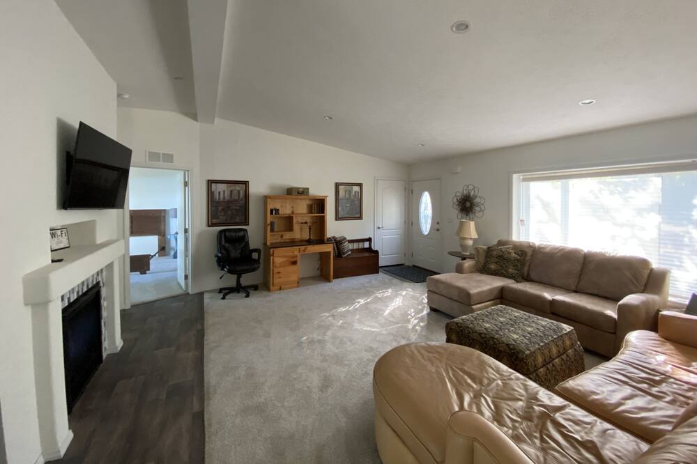 Photo of Bedroom in Battle Lake