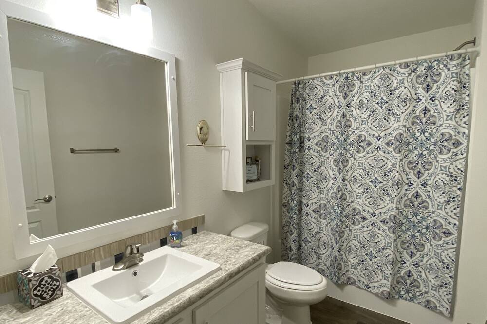 Photo of Bathroom in Battle Lake