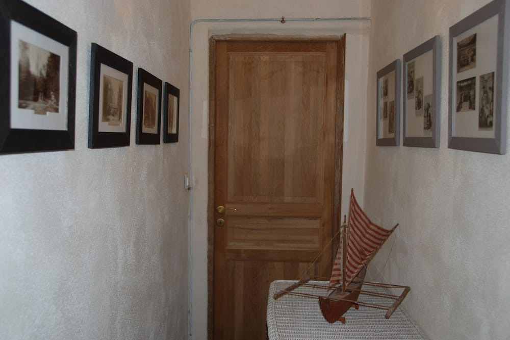 Photo of Others in Chantelle