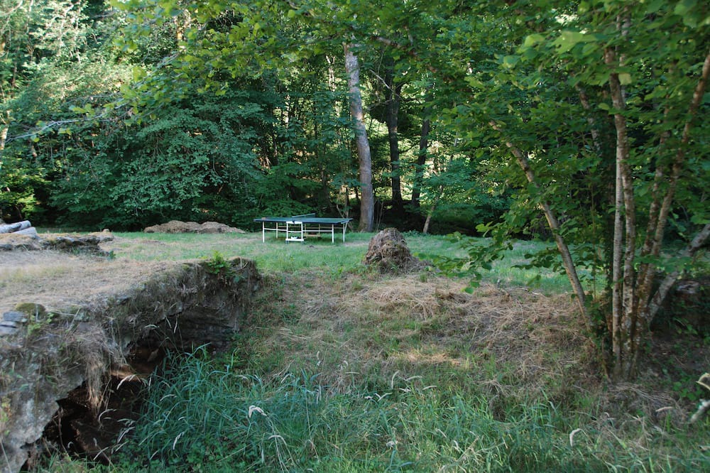 Photo of Outdoor in Chantelle