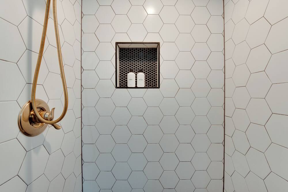 Photo of Bathroom in Spring